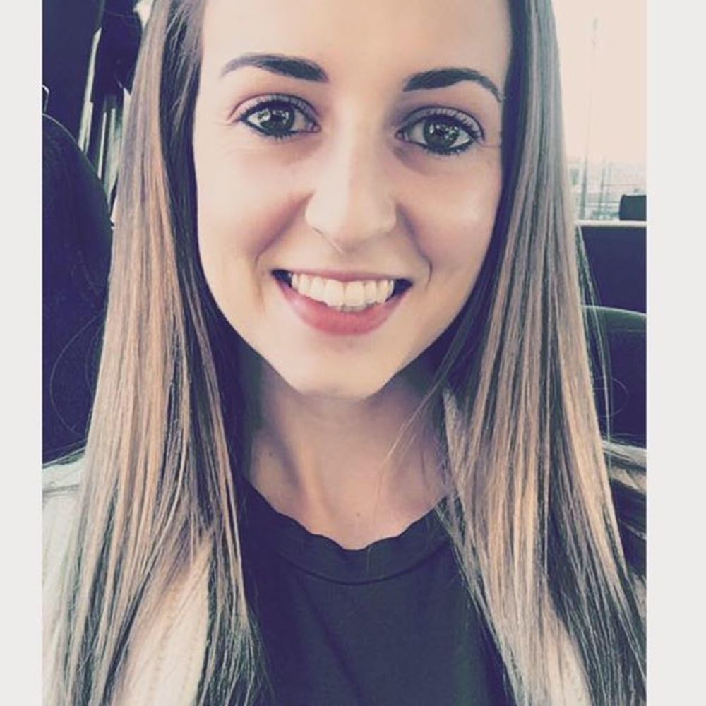 Meet your Posher, Steph